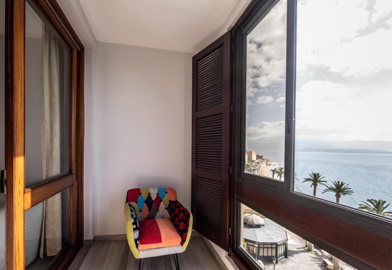 Appartement Front De Mer Hyper Centre أجاكسيو المظهر الخارجي الصورة